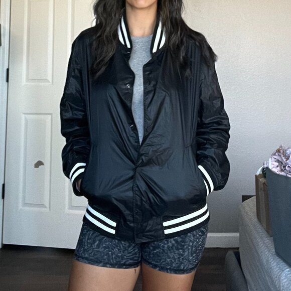 NWT Theory Varsity Jacket in Recycled Nylon - Picture 4 of 5